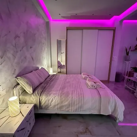 Apartment Golden Rose *